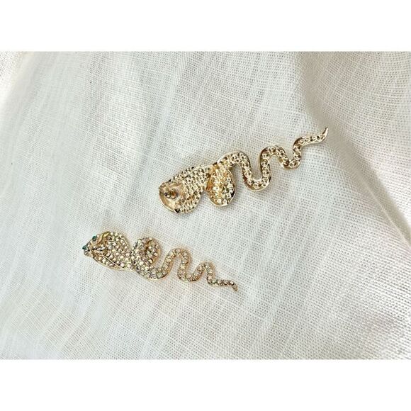 Cobra rhinestone statement rhinestone earrings - Picture 3 of 3